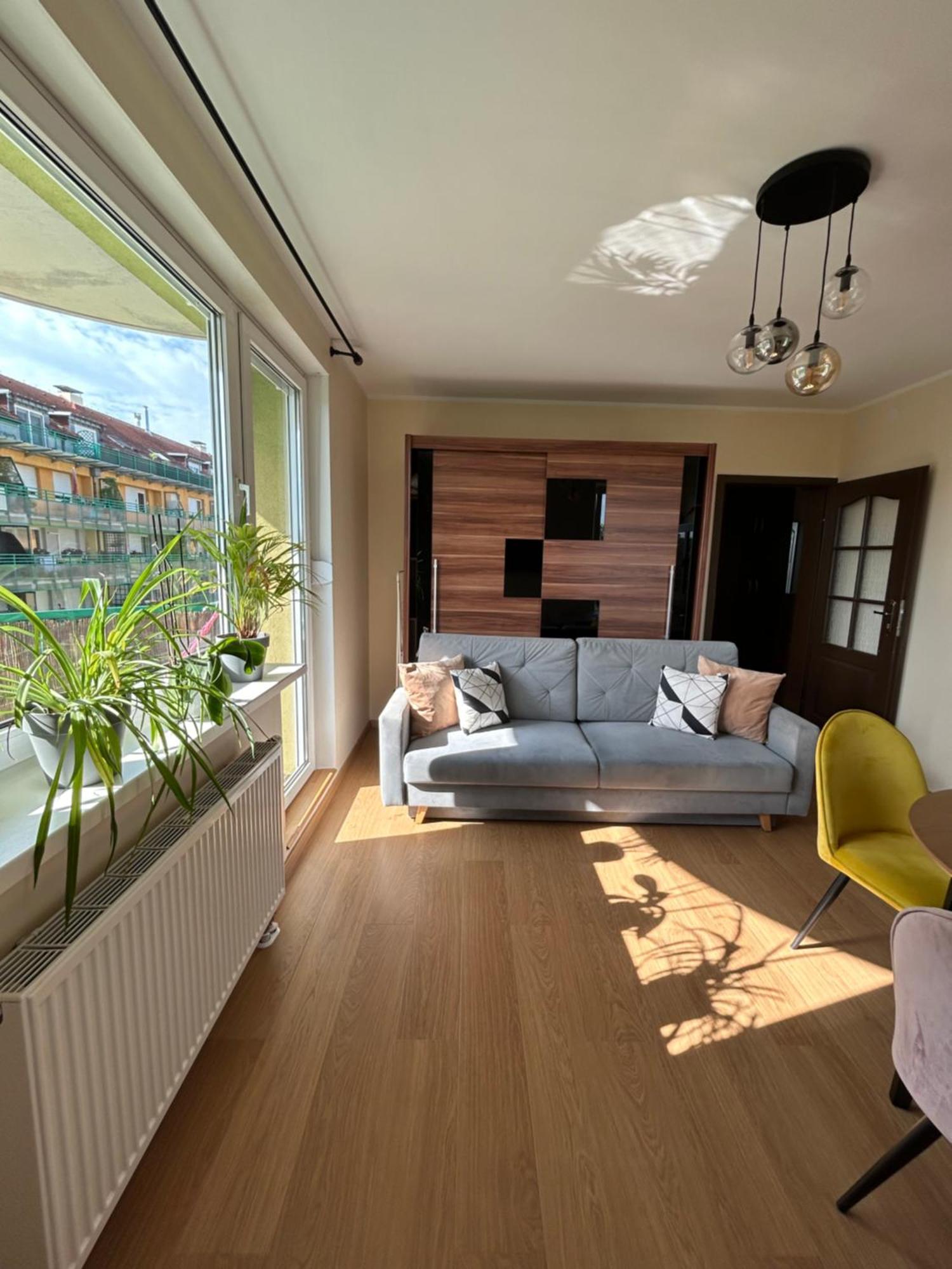 Rodzinny Apartament Blisko Hali Stulecia I Zoo ヴロツワフ エクステリア 写真